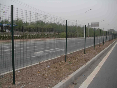 高速公路隔離柵